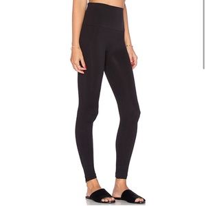 NWT SPANX Seamless High Waist Leggings Side Zipper XL